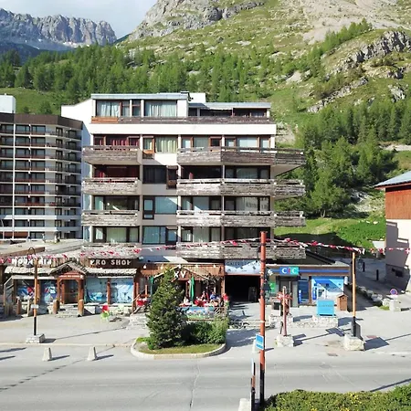 Apartment Les Cimes - *